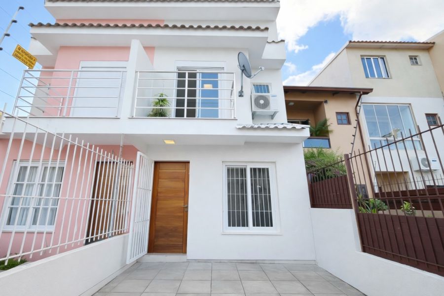 Sobrado - Venda - Guaruj� - Porto Alegre - RS